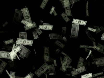 I-Ignored-My-Gut-And-It-Cost-Me-Six-Figures